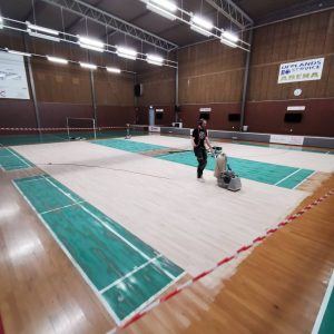 golvläggning och golvslipning av sportgolv i uppsala